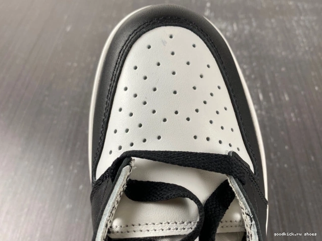 High (2023) 85 Black Jordan Retro White 1 BQ4422-001 0817